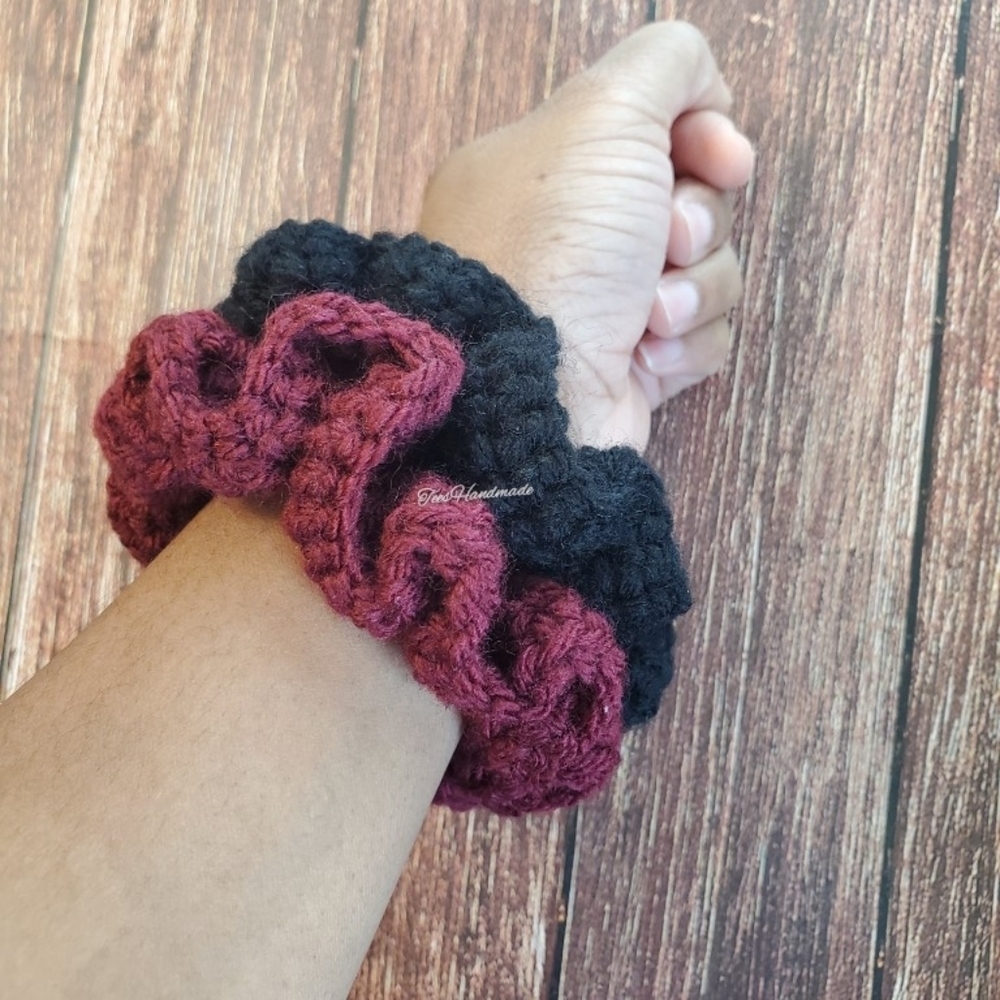 Hair Scrunchies Set of 2